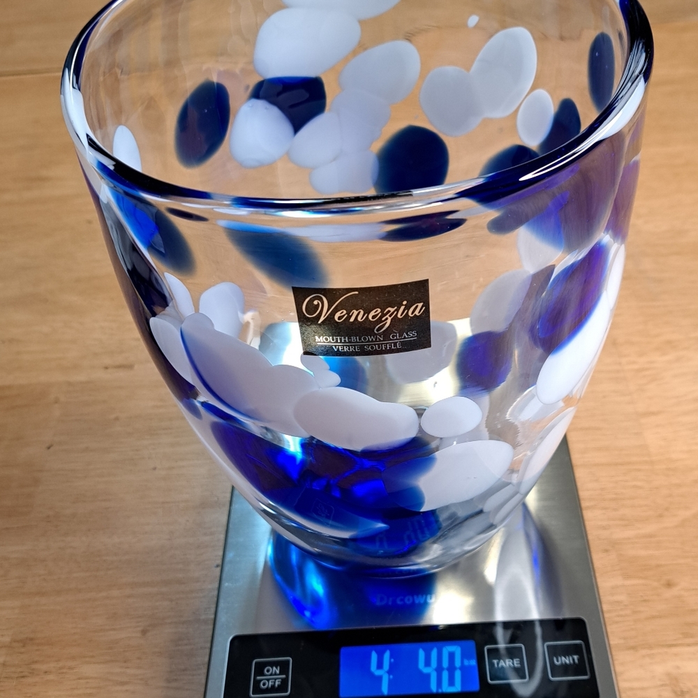 Venezia mouth-blown Glass Vase